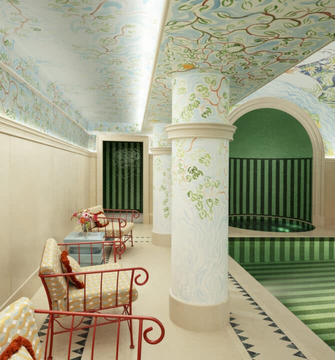 Swimming pool Paris hotel Le Grand Mazarin Le Marais